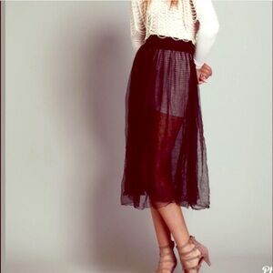 Free People tulle midi skirt!!! Sheer, sexy and subtle